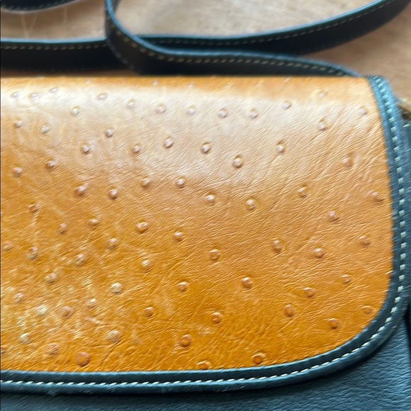 Vintage Loewe Black and Tan Leather Bag - Picture 3 of 9